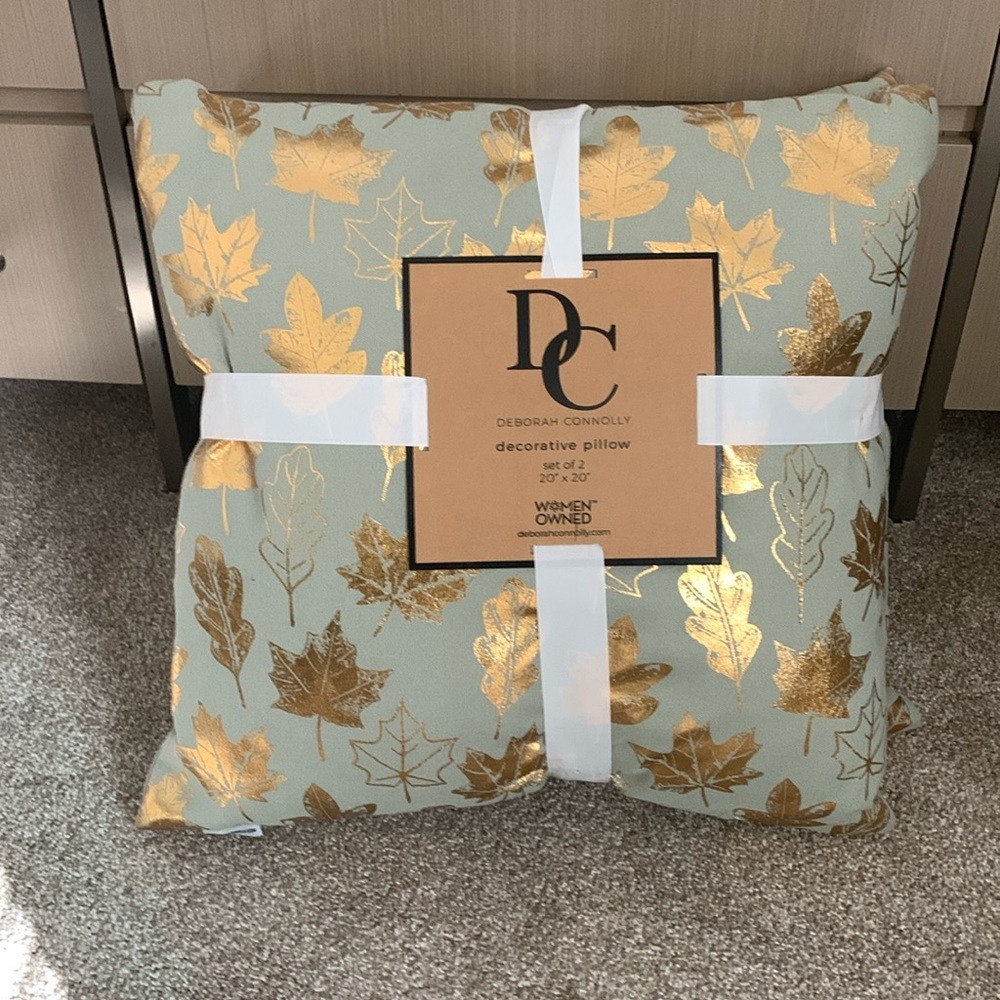 Decorative Pillows set of 2